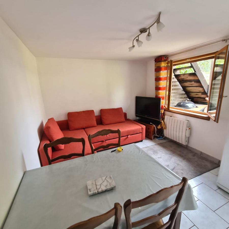 Studio, Mons Sart, Proche Lille Et Metro Eksteriør bilde